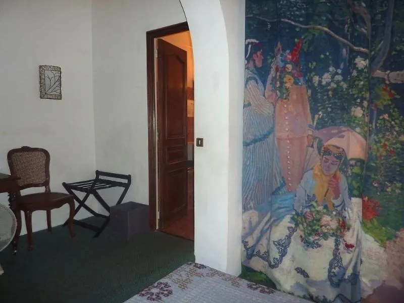 Hotel Du Fiacre Carpentras
