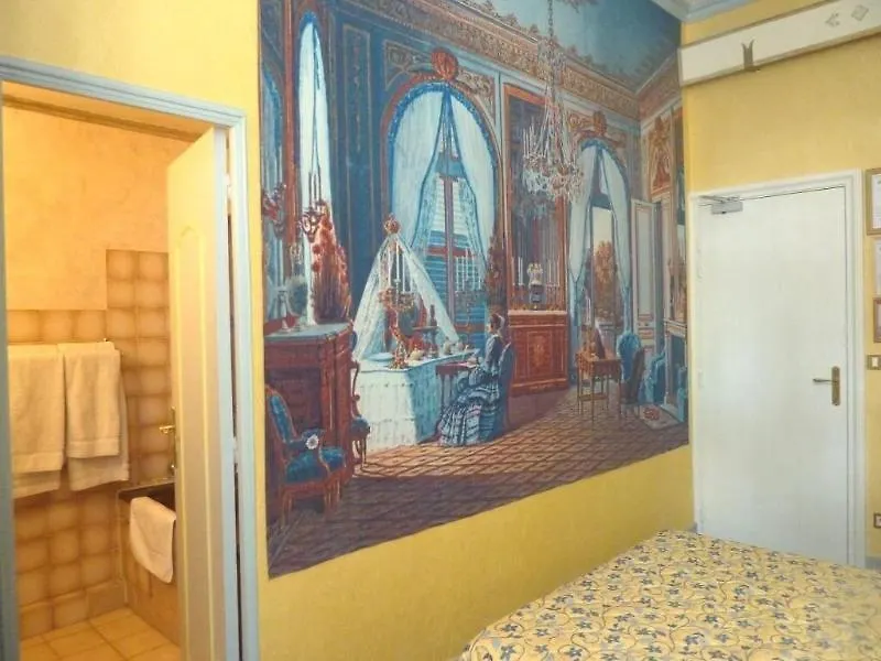 Hotel Du Fiacre Carpentras 3*,  France