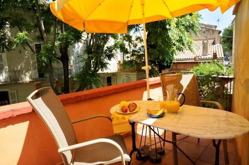 Hotel Du Fiacre Carpentras