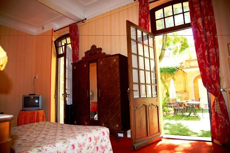 Hotel Du Fiacre Carpentras