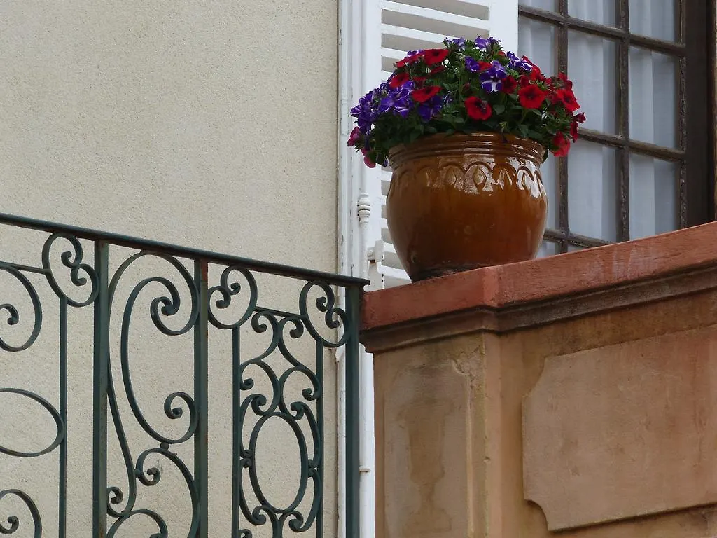 Hotel Du Fiacre Carpentras