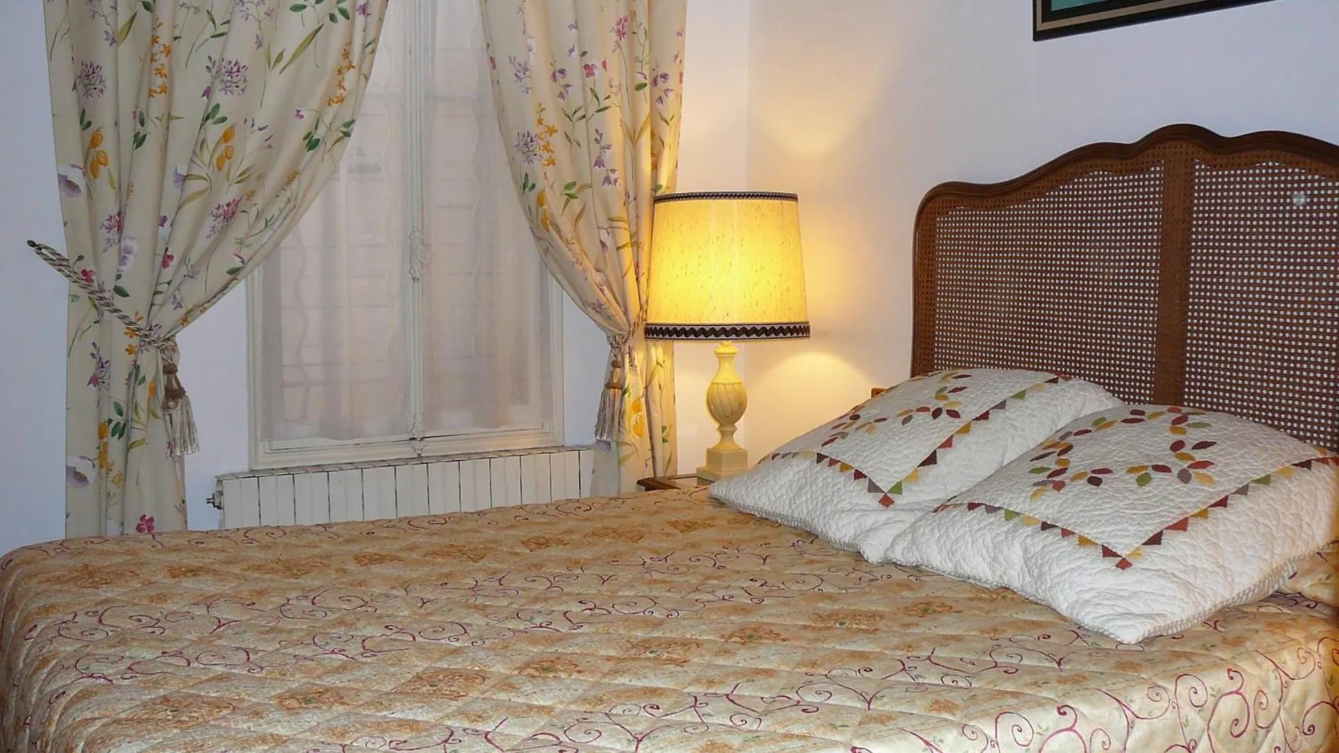 Hotel Du Fiacre Carpentras France