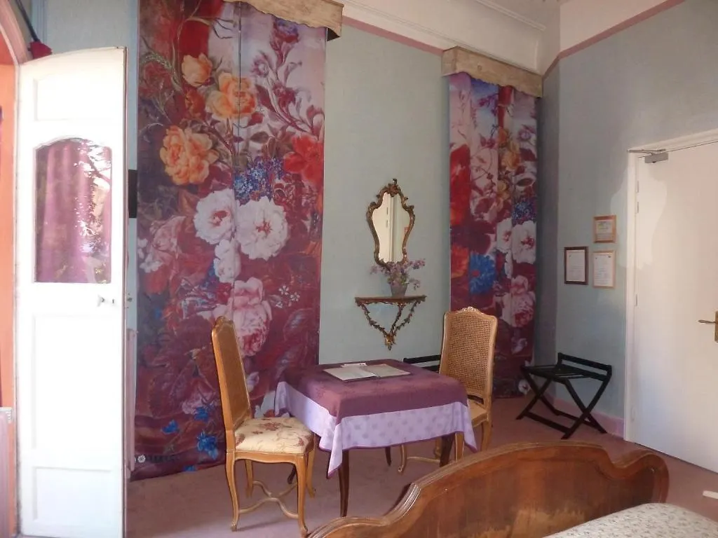 Hotel Du Fiacre Carpentras 3*,  France