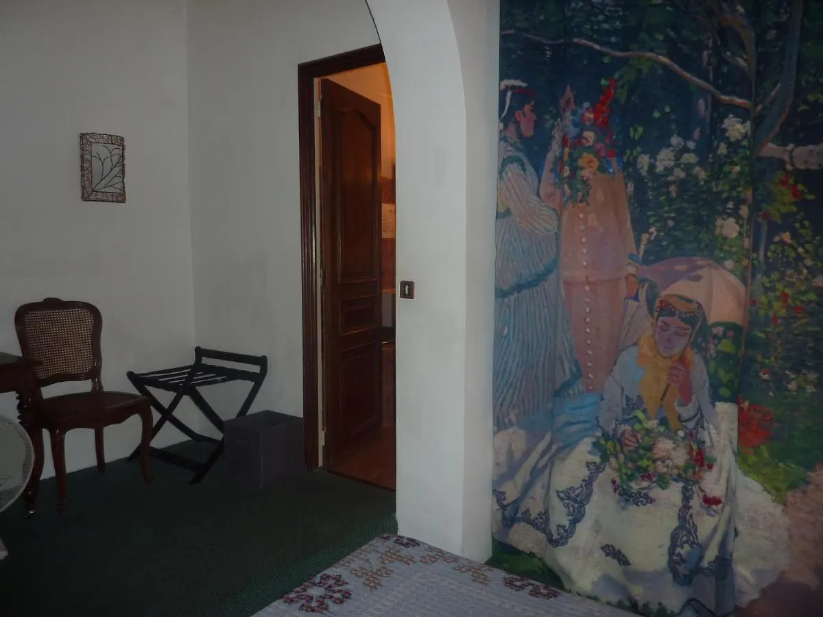 Hotel Du Fiacre Carpentras 3*,  France
